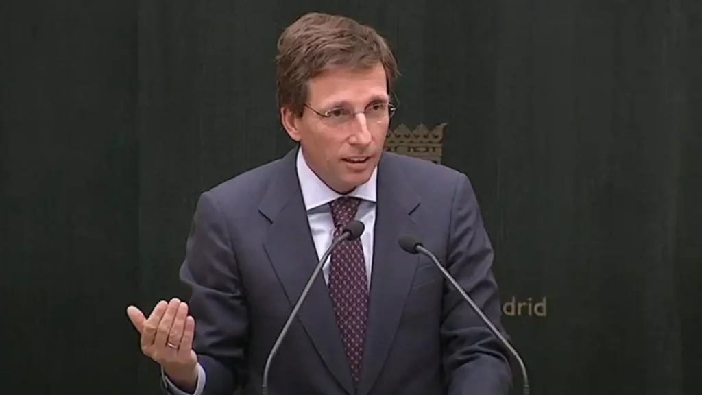Controversia en Madrid: Almeida y el Debate sobre Gaza