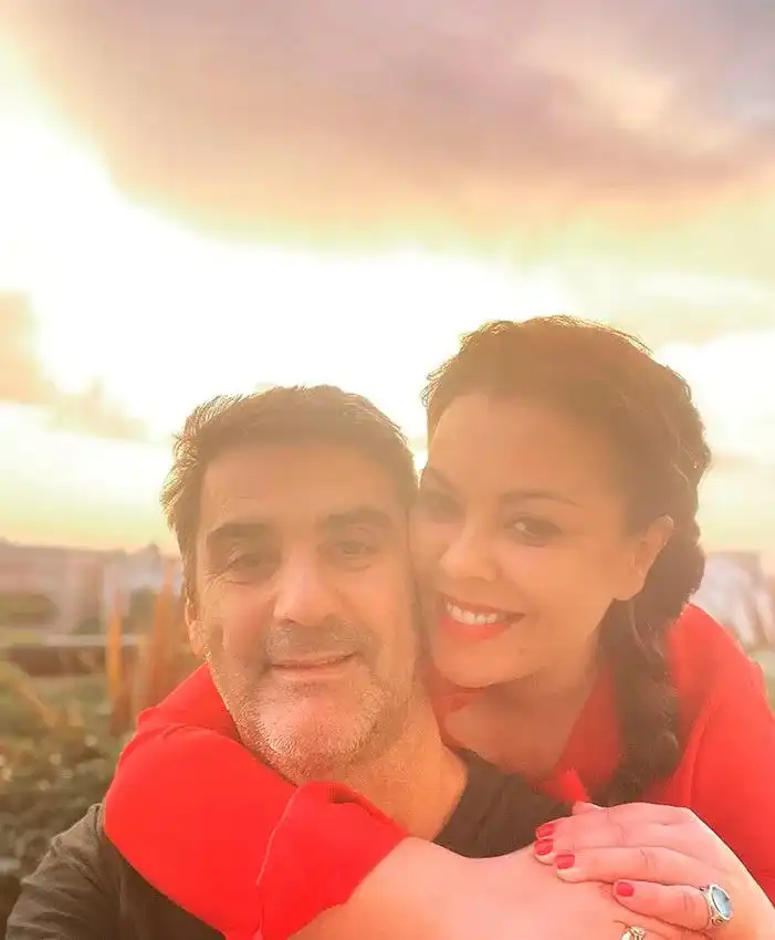 Jesulín y María José: Desmintiendo Rumores y Celebrando su Amor Familiar
